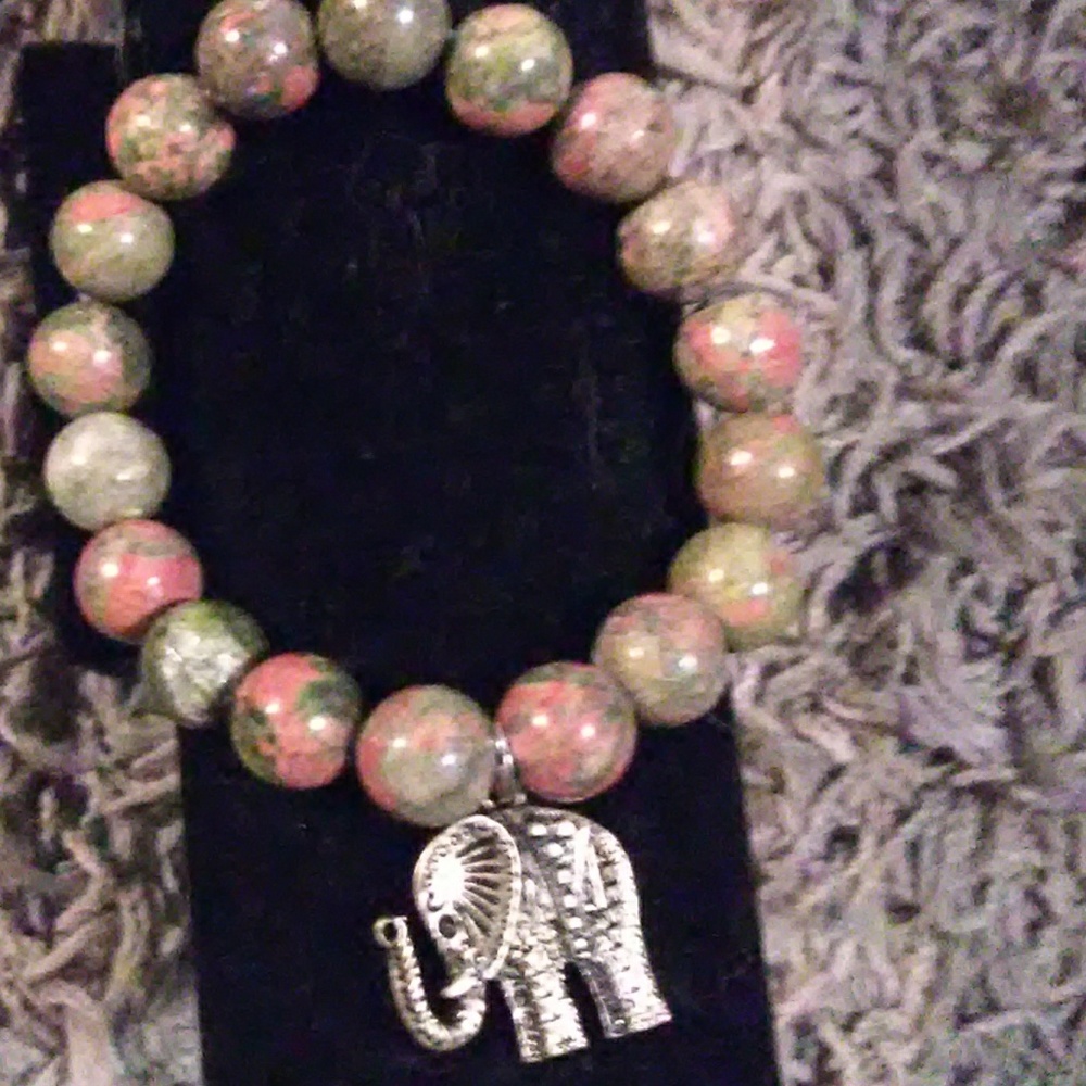 Handcrafted bracelet